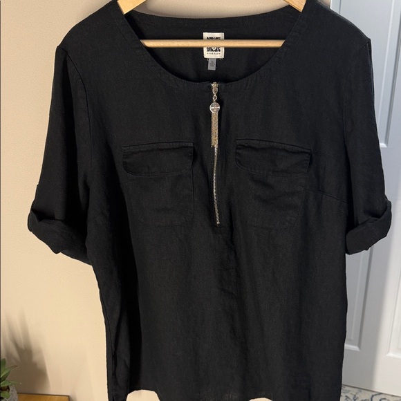 Anne Klein Tops - Anne Klein linen blend short sleeve front zip top
